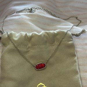 Kendra Scott necklace